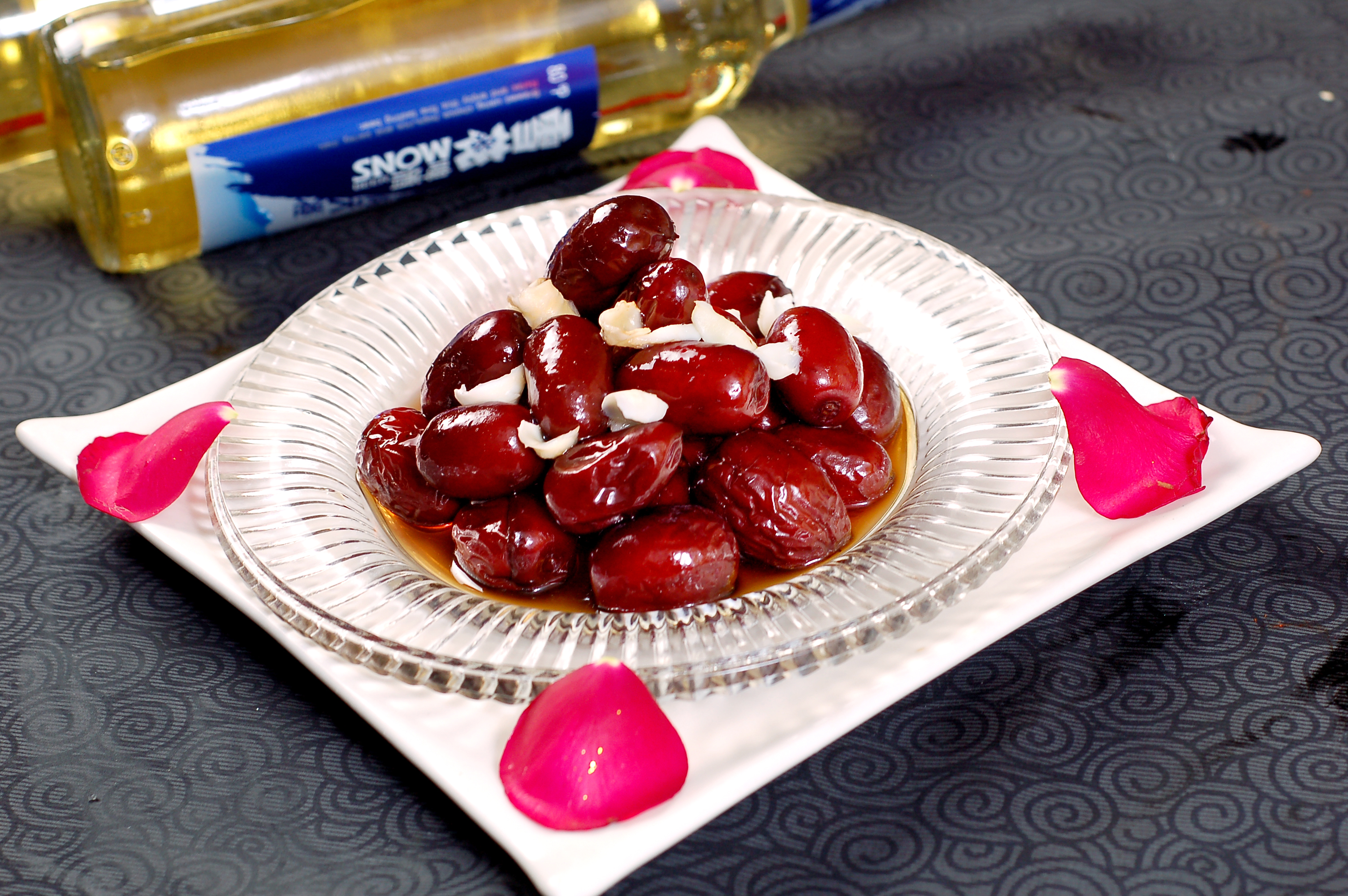 红枣鲜百合:甜而不腻,营养美味