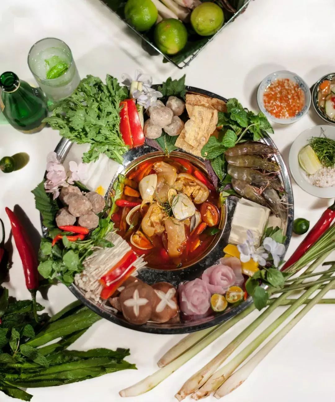 越南火锅原来长这样!满锅的肉让食肉族大饱口福