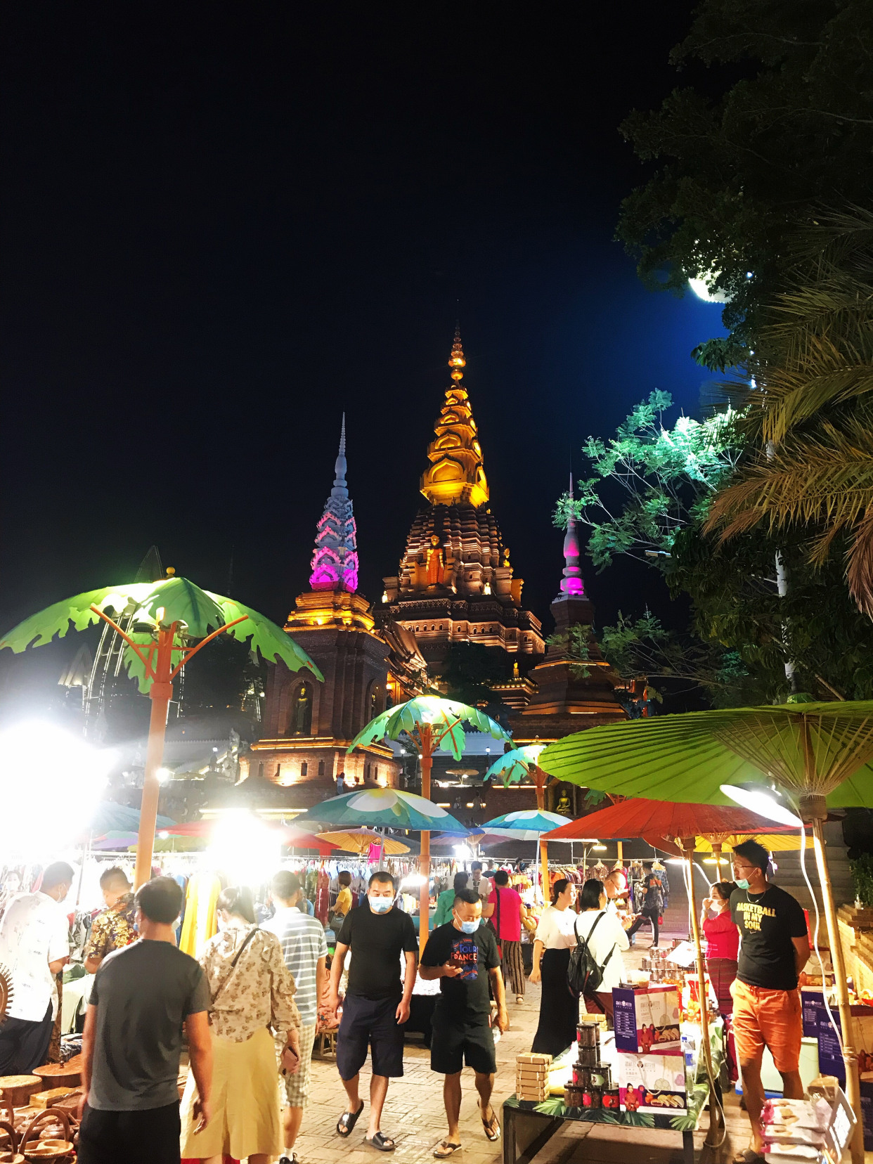 西双版纳告庄西双景