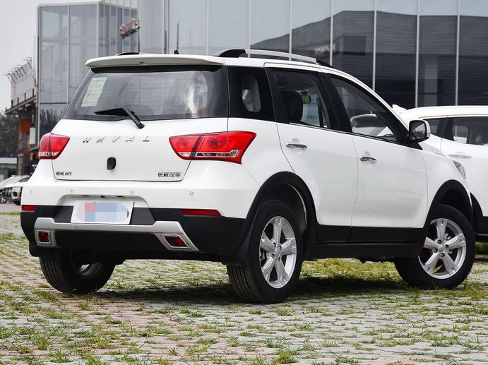 哈弗h1,这台车确实有过硬的实力,性价比非常高