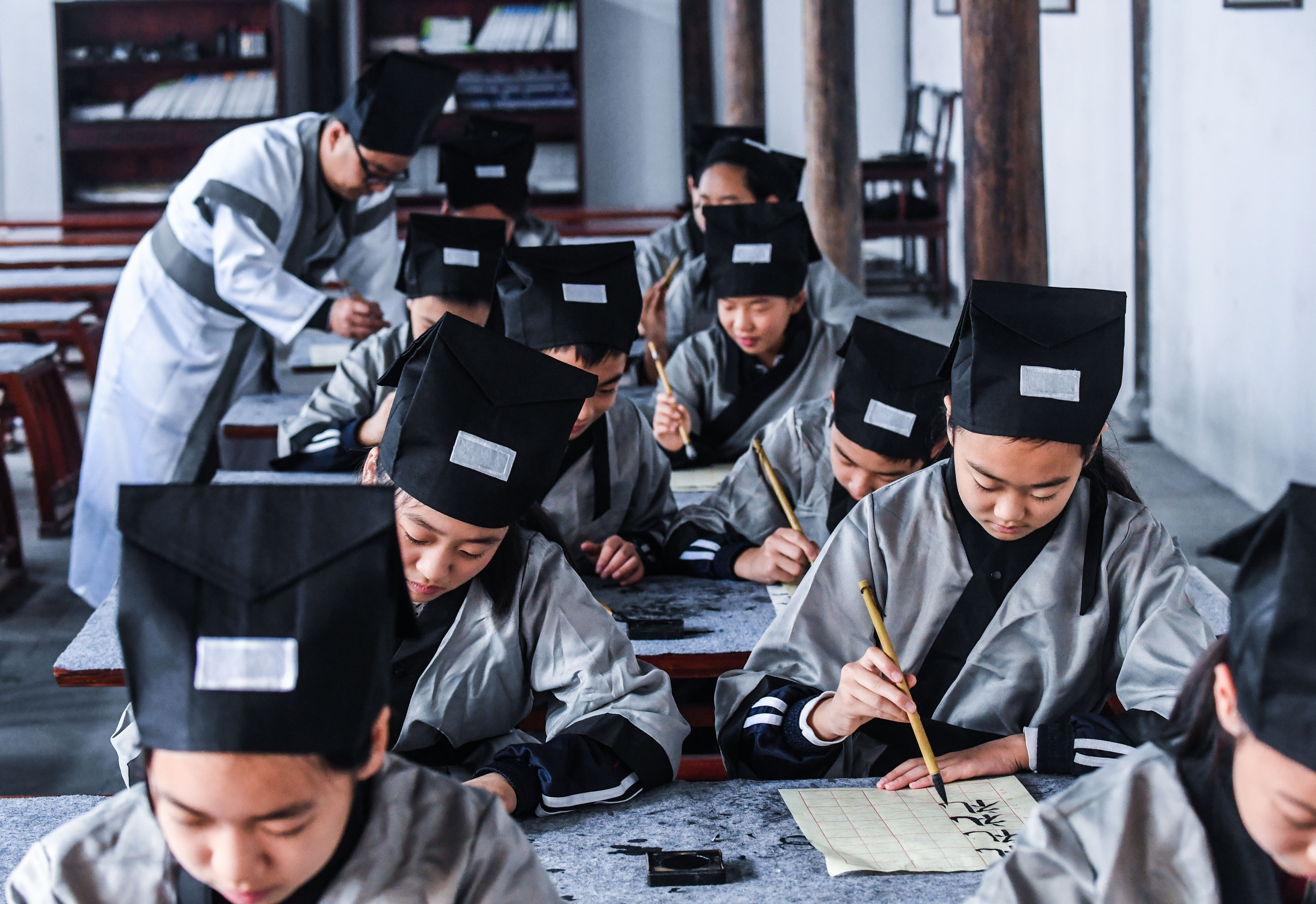 校园"诚敬日" 传中华美德