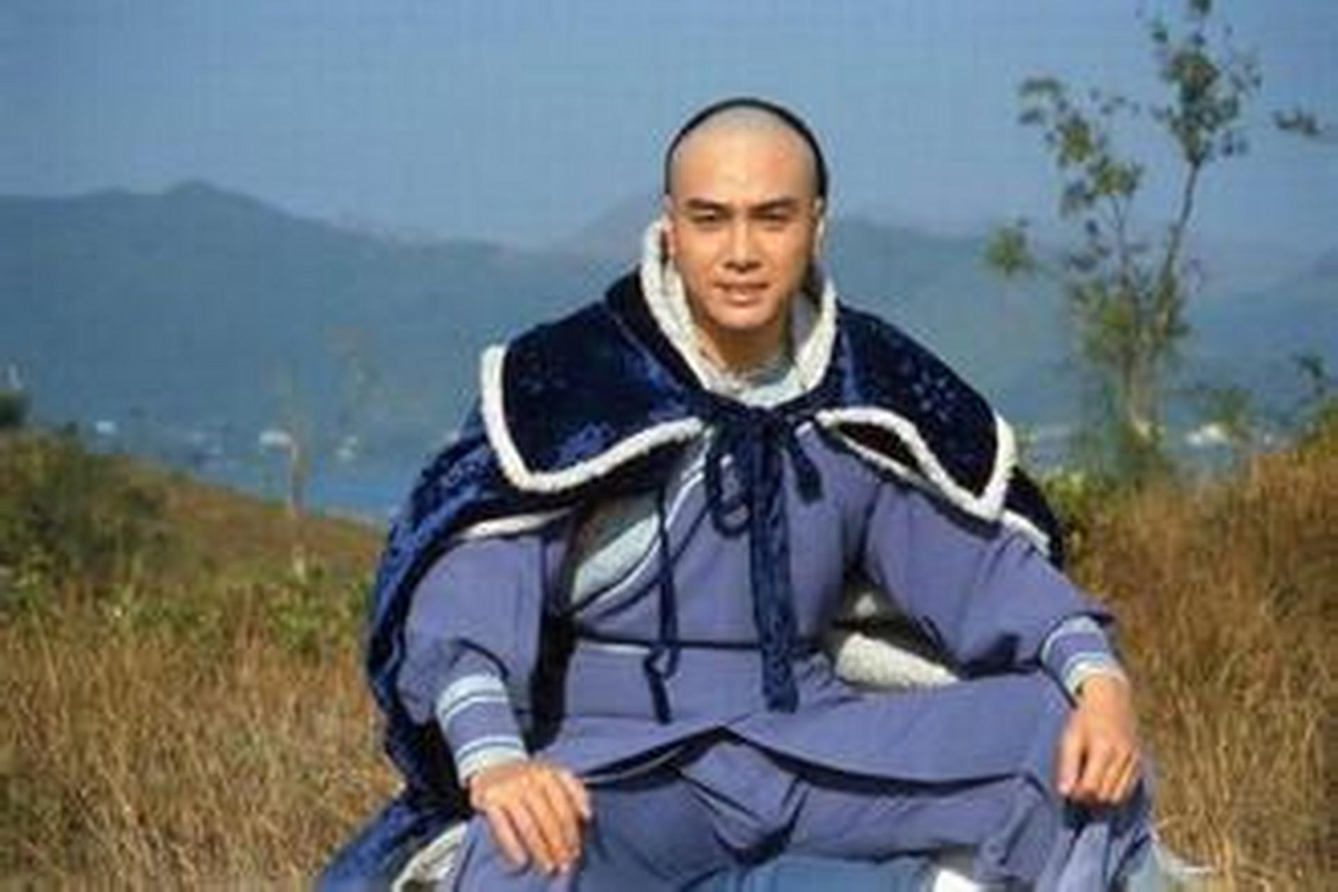 伍卫国《少女慈禧》恭亲王