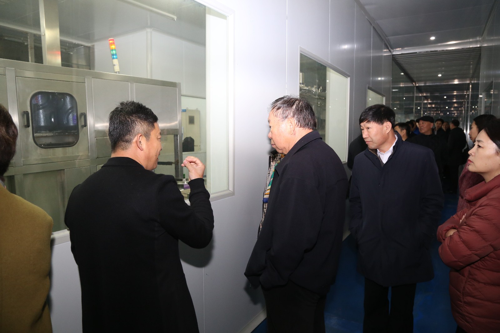 大连市饮品行业协会举行党支部成立大会 刘万东当选为党支部书记