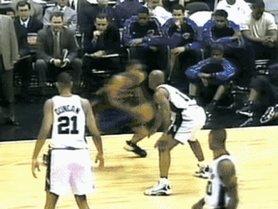 巅峰时期邓肯多恐怖?隔人暴扣 飞天遁地,还被误以为叫