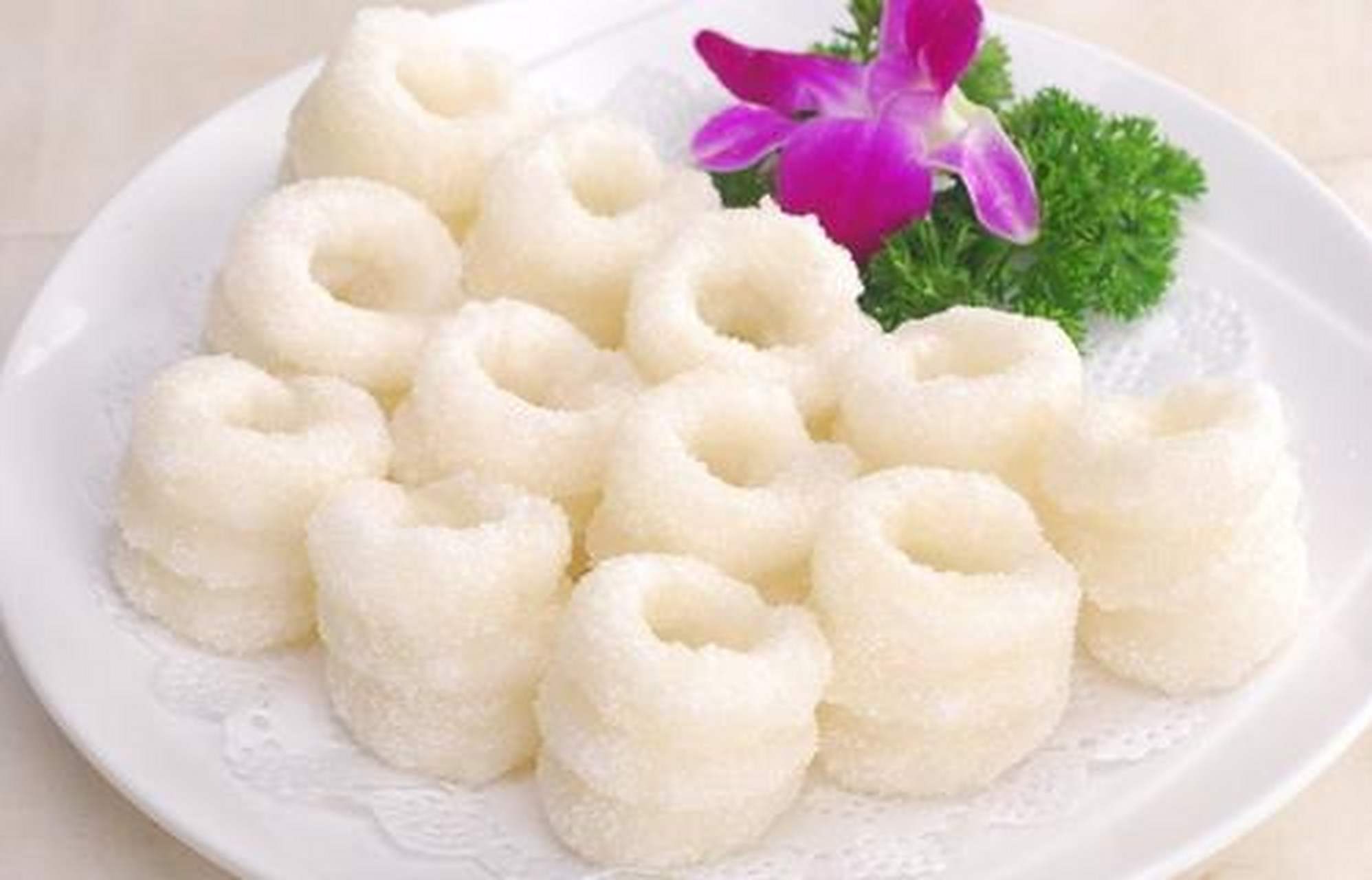 美食教程#白糖糕:南昌白糖糕的历史来源十分悠久,还要追溯到明清蚀