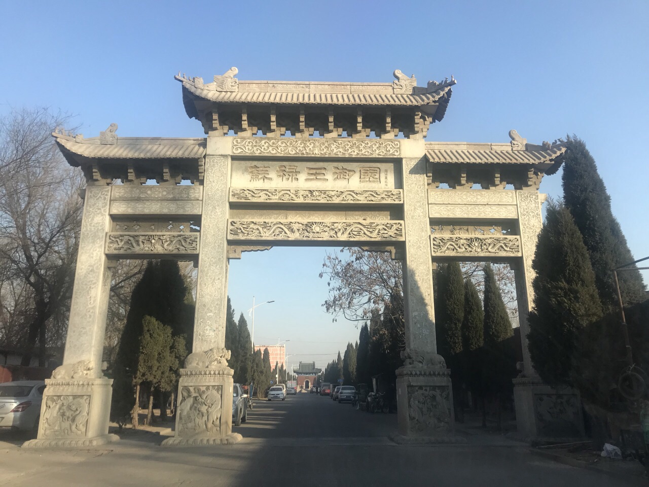 中国这个地方居住着菲律宾的皇族后裔,为1位菲律宾国王守陵600年