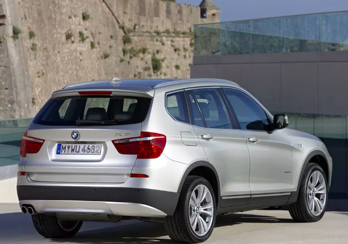 科技创造性能宝马x3 xdrive20i豪华运动旅行车的全新视野