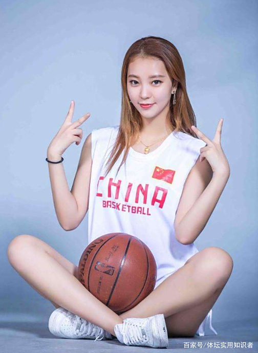 最美拉拉队队长喜欢身材高大的男孩子,或在篮坛找男朋友 最美拉拉队队长喜欢身材高大的男孩子,或在篮坛找男朋友