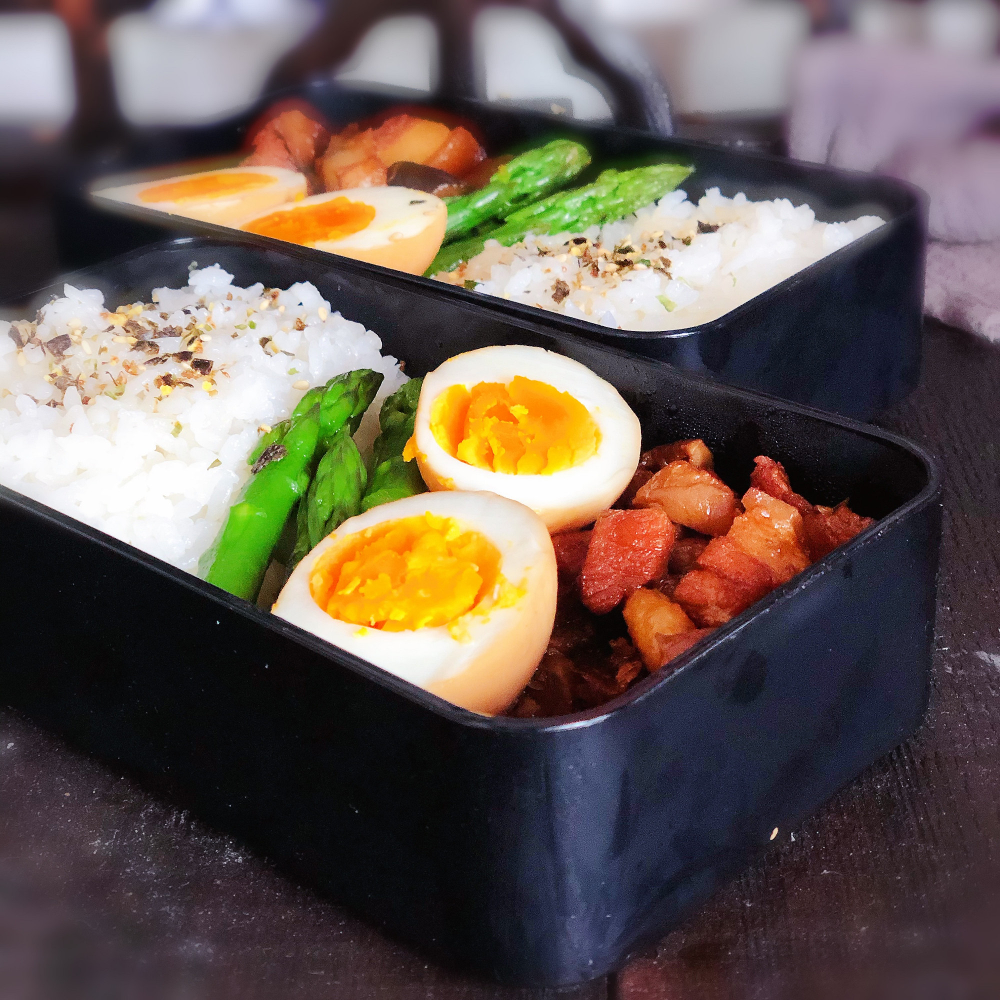 女儿最爱的便当,荤素搭配特好看,肉酥汁鲜真下饭,当心别吃撑了