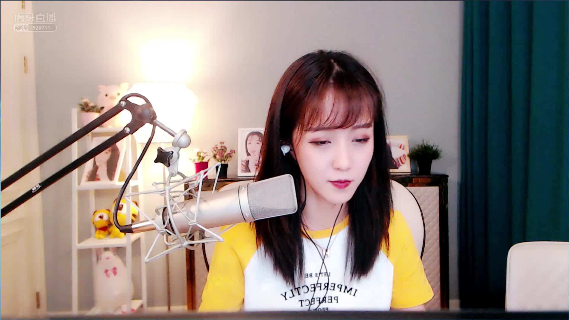 莉哥再次开播,想要洗清以前的行为?网友:不可能!