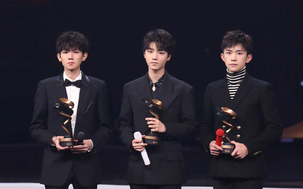 小鲜肉男团"鲜"到惹争议,成员还在念小学,会成为下一个tf吗?