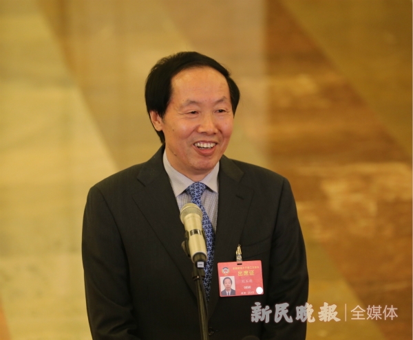 请听权威声音!2019年全国两会首场"部长通道"开启