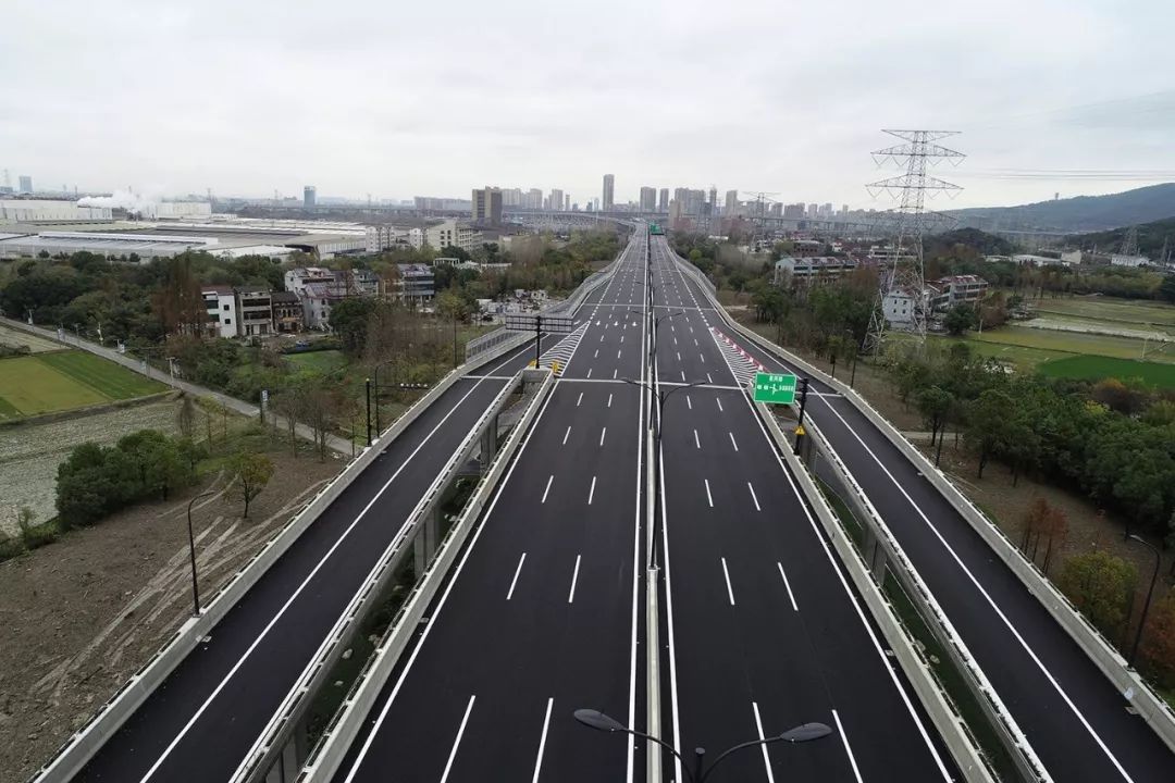 半小时穿越主城的快速路开建了!