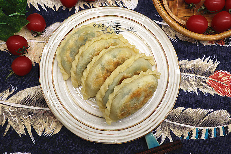 惊蛰传统小吃,外皮焦脆,里面鲜香,吃了30年从没吃腻过!