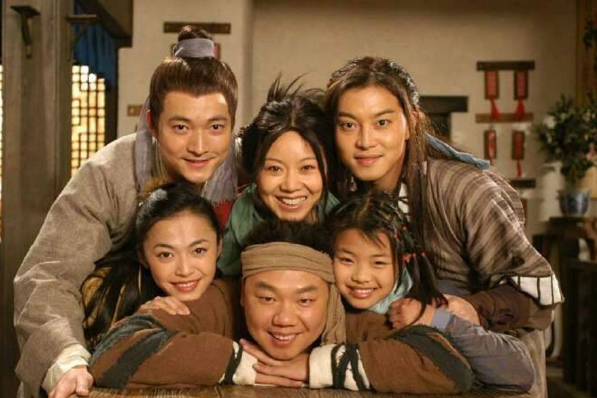 童年男神快乐星球丁凯乐,成为金融学学霸,新婚妻子也非常美丽