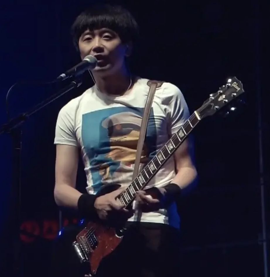 当着杨紫琼滚地板,女记者访后成老婆,有一种"直男套路"叫彭磊