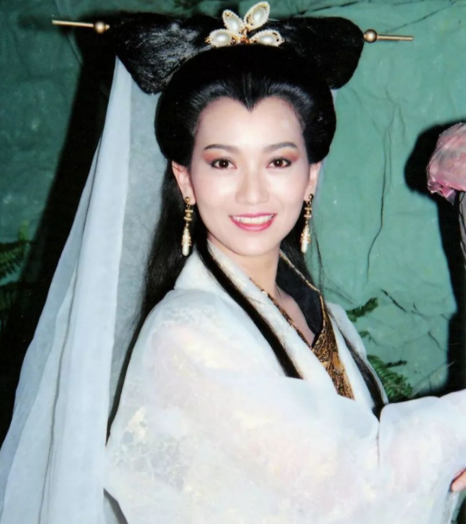 最美的五位"赵"姓女星,赵丽颖第四赵薇第二,第一盛世美颜!