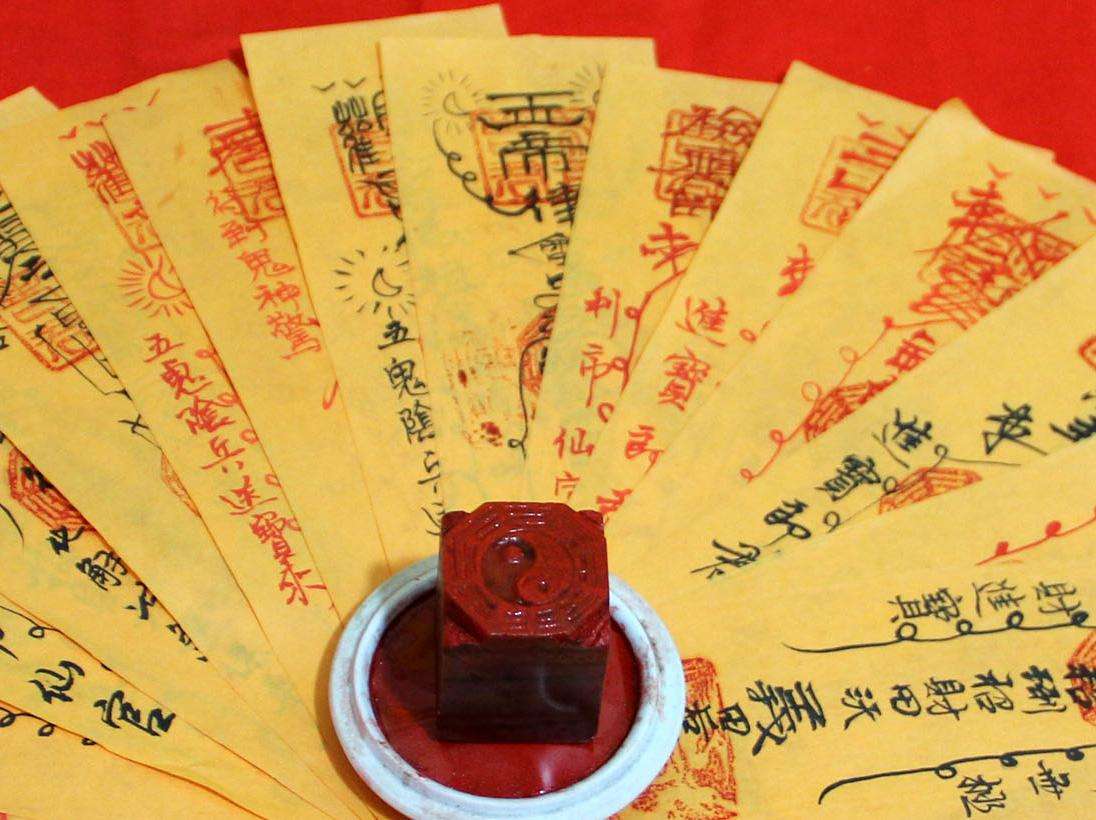 3本悬疑灵异小说,惊悚刺激,肾上腺素飙升,特别第2本!