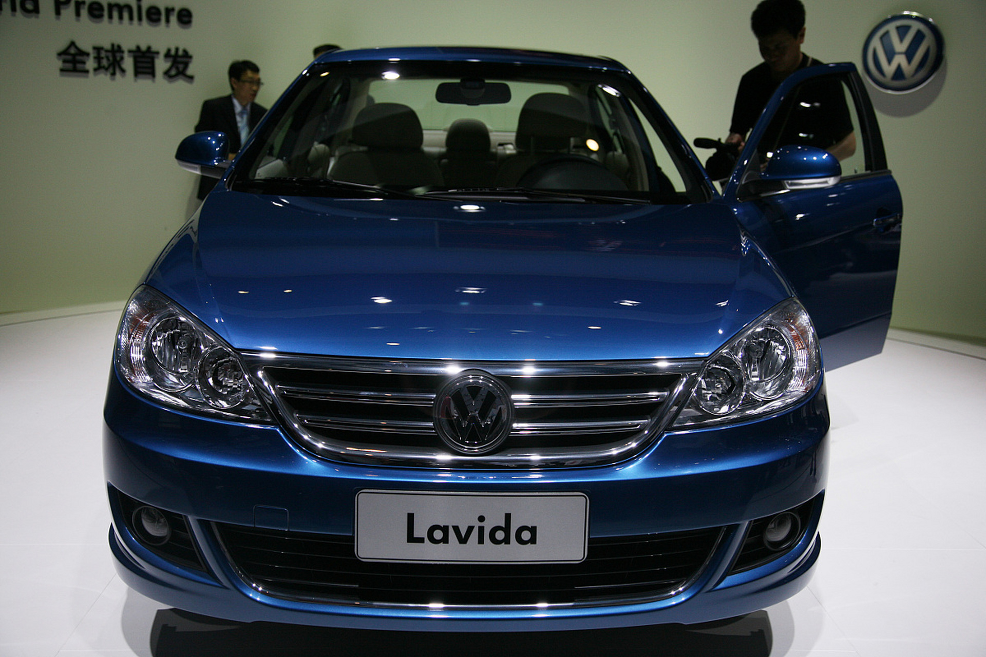 大众lavida,时尚外观 舒适内饰!还有风尚,舒适和豪华三版可选.