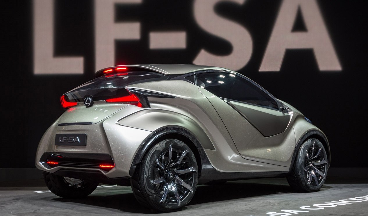 雷克萨斯3.4米"小钢炮"量产!2.5发动机,smart根本没法比!