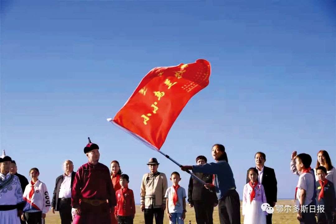 与众不同!这支"小小乌兰牧骑"传承着"红色基因"