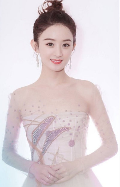 精心收藏的赵丽颖,肤白貌美,气质出众,宛若天仙