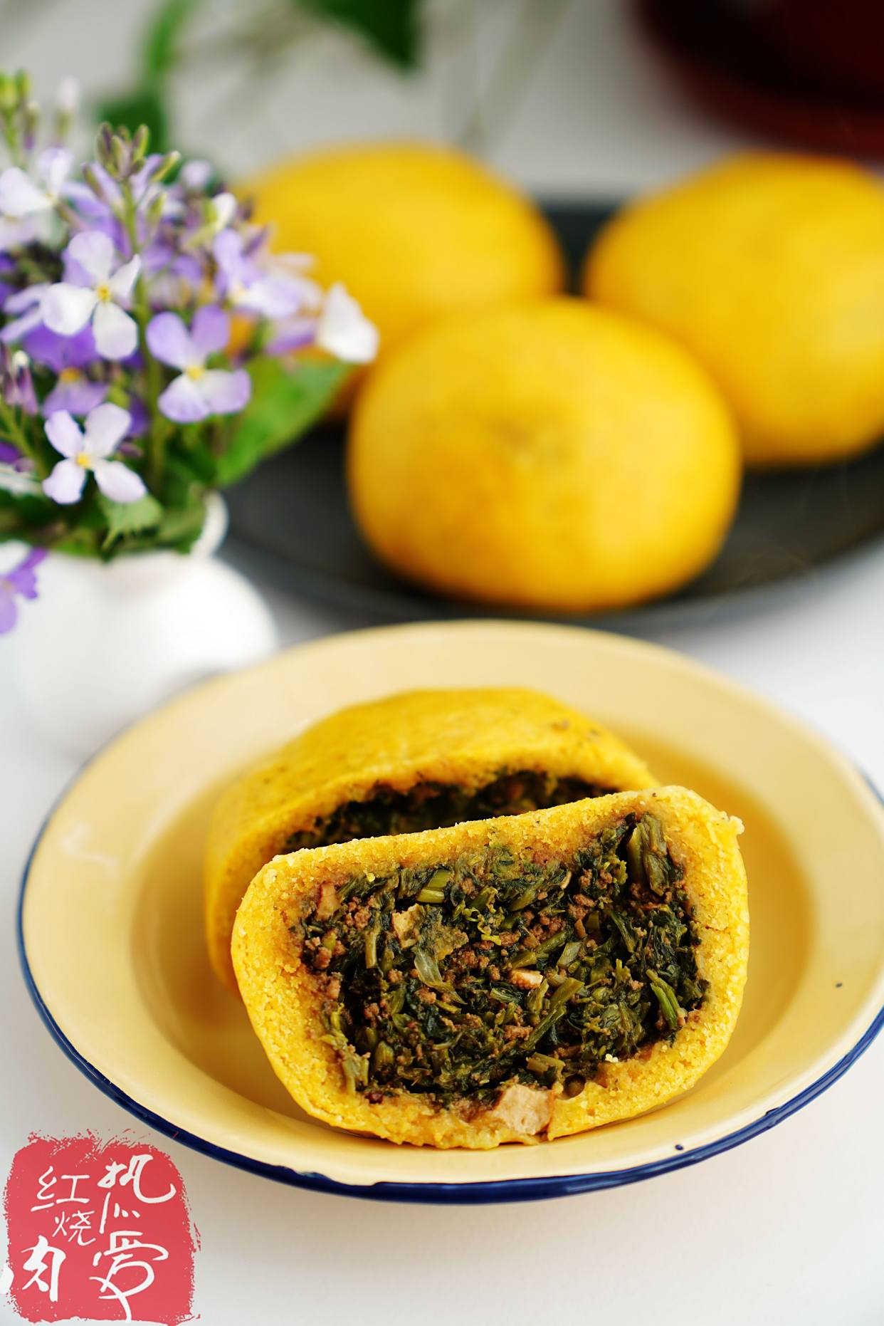 每次见到这野菜我都要揪点,回来包大菜团子,家里老人可爱吃了!