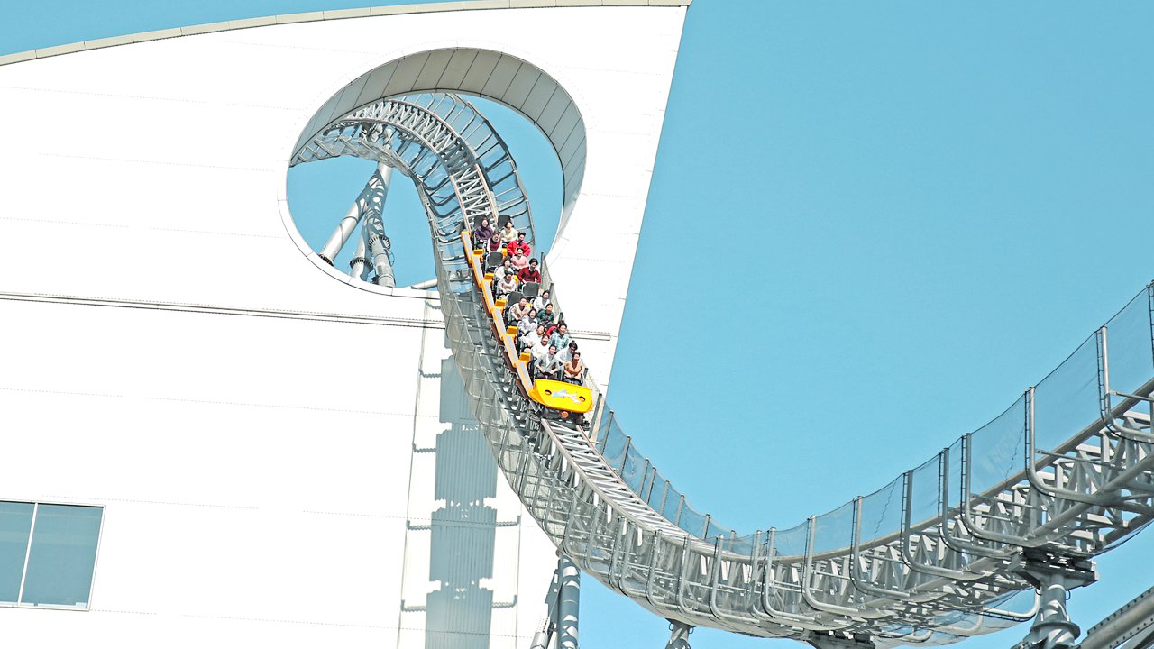 全球9大最惊险刺激的过山车,最后一个在我国,还创造了世界纪录