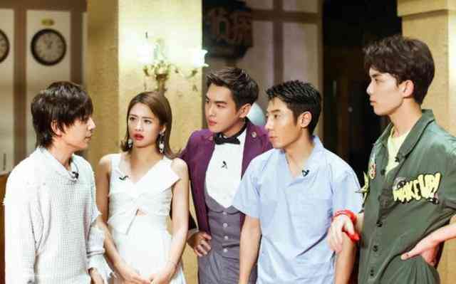 明星大侦探3少了撒贝宁和鬼鬼,评分直线下降,杨幂也救不了