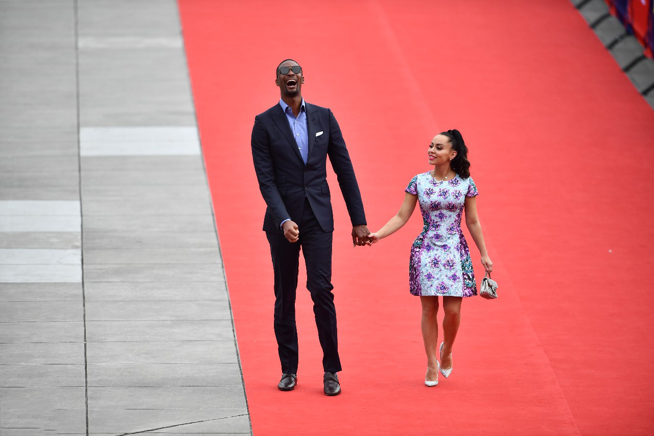 nba球员夫妇最萌身高差图片