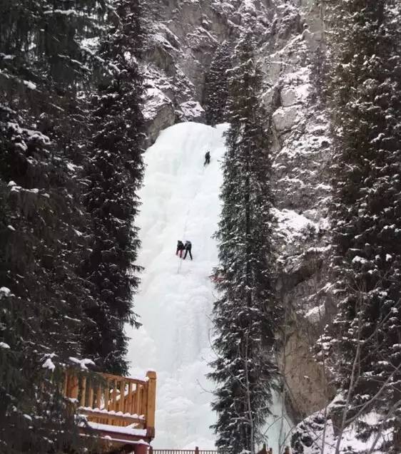 乌鲁木齐南山雪景图片图片