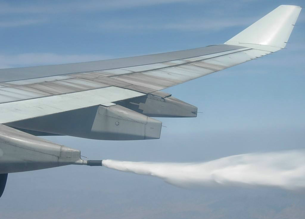 航空燃油和普通的汽油和柴油都不同,這是一種專門提供給飛機的燃油