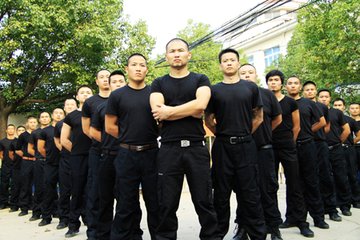 这些专业保镖,不输给经过训练的特种兵,甚至可打败30多人