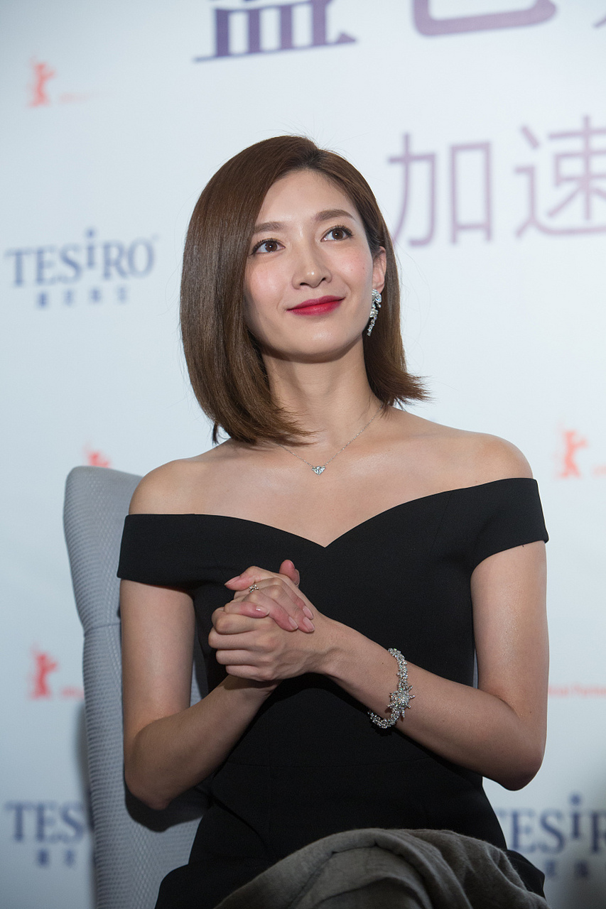 今天要给大家带来一则关于江疏影素颜照片引发广泛讨论的故事!