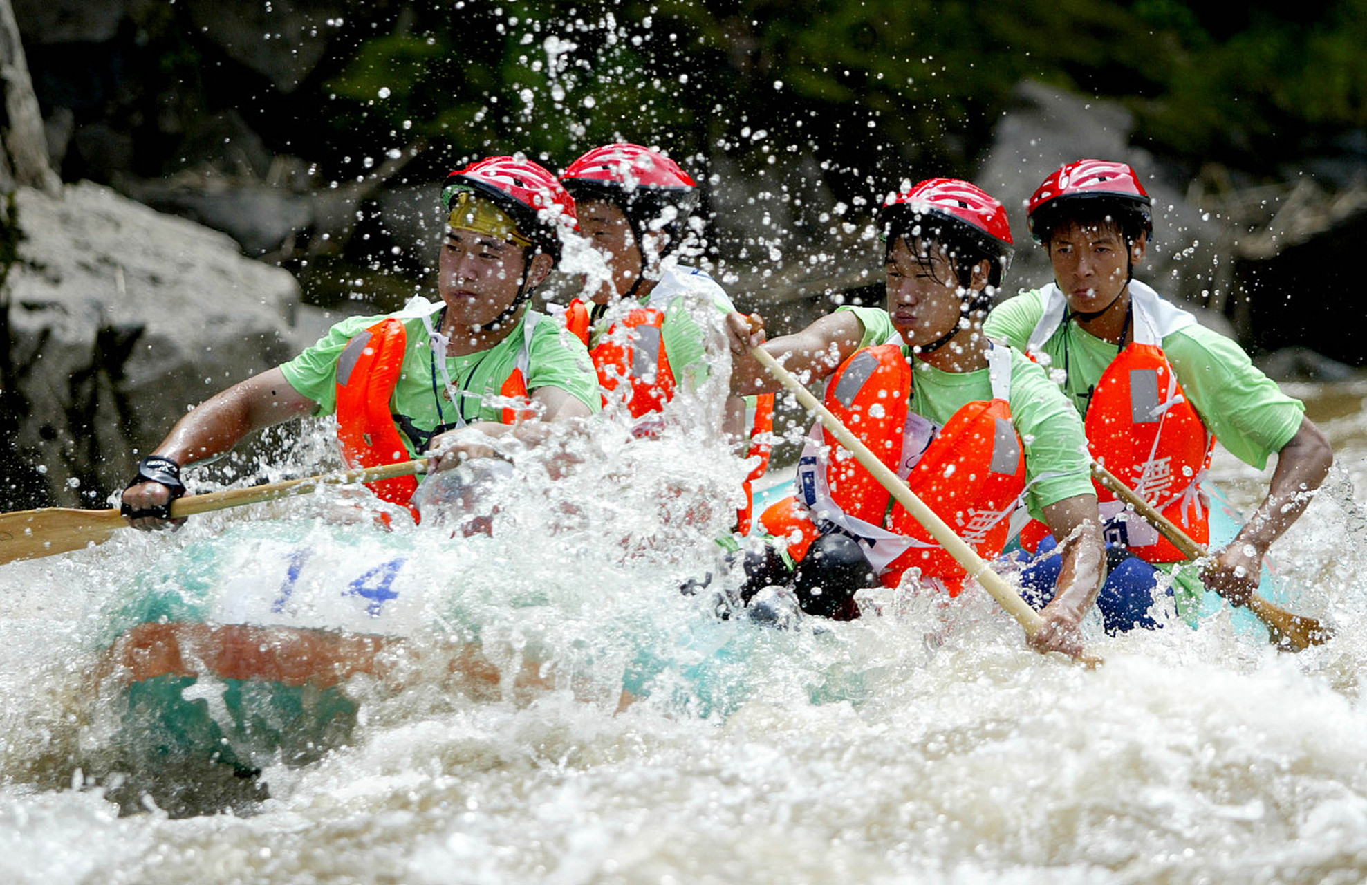 【夏日清爽】探险宁德寿宁犀溪漂流,领略刺激与自然的交融!