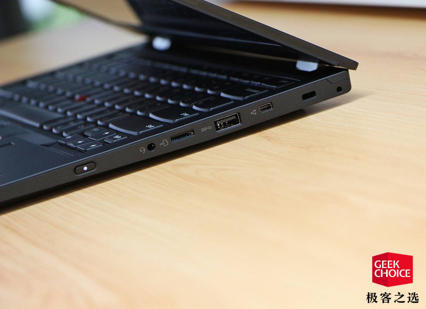 thinkpad l380 评测:一款轻薄,全面的经典 thinkpad 商务本