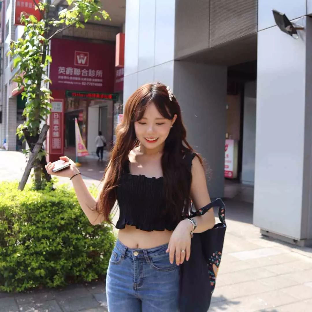 小个子博主:148cm的甜美宝妈洪瑛琦!