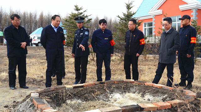 陈佰山到库都尔局调研森林防灭火和产业发展工作