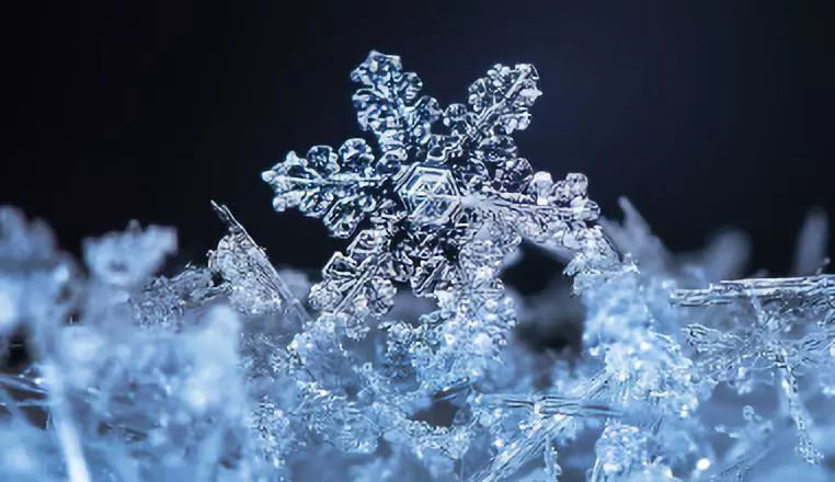 今晚到明天西安还将有雪,更多道路结冰信息,全都在