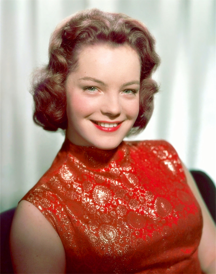 茜茜公主罗密·施耐德绝版旧照,第六幅图,美得绚丽娇艳