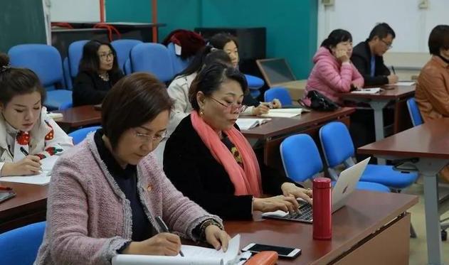 北京市通州区玉桥小学开展数学教研活动