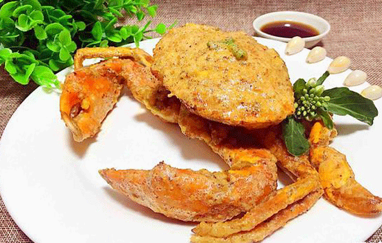 对吃货来说,一年一度的吃蟹节到了,那吃掉一只螃蟹需要多少步