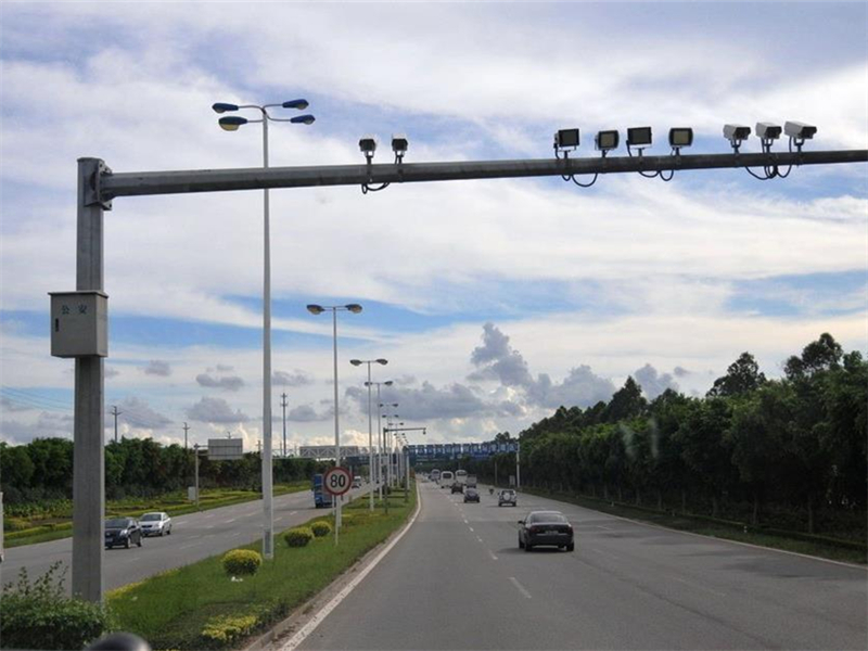 沈海高速"最赚钱"的摄像头,一年创收2500万!每天净收入6万!