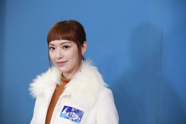 我来告诉你吧,左起看:傅嘉莉(小花),吴嘉仪(小花),冯盈盈(新晋2线小花