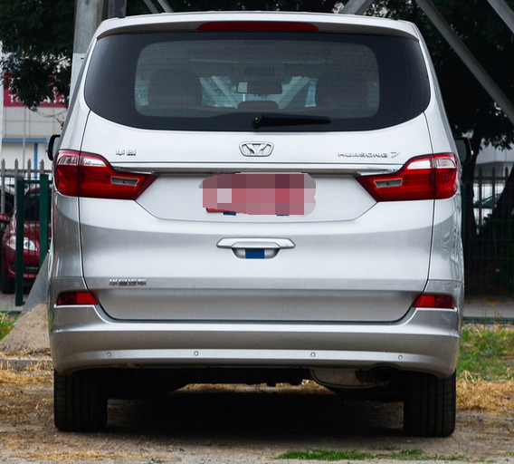 华晨华颂-华颂7,很不错的车型选择,独特的审美观