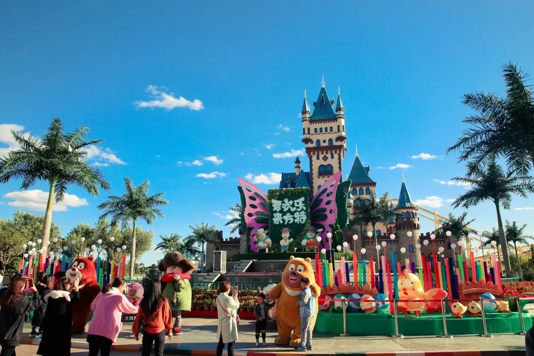 4月5日, 千人诗歌朗诵,来 大同方特共享诗歌盛宴!