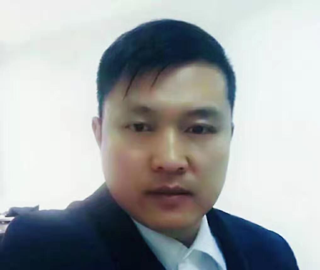 余建平辞去高等教育教学及行政管理工作