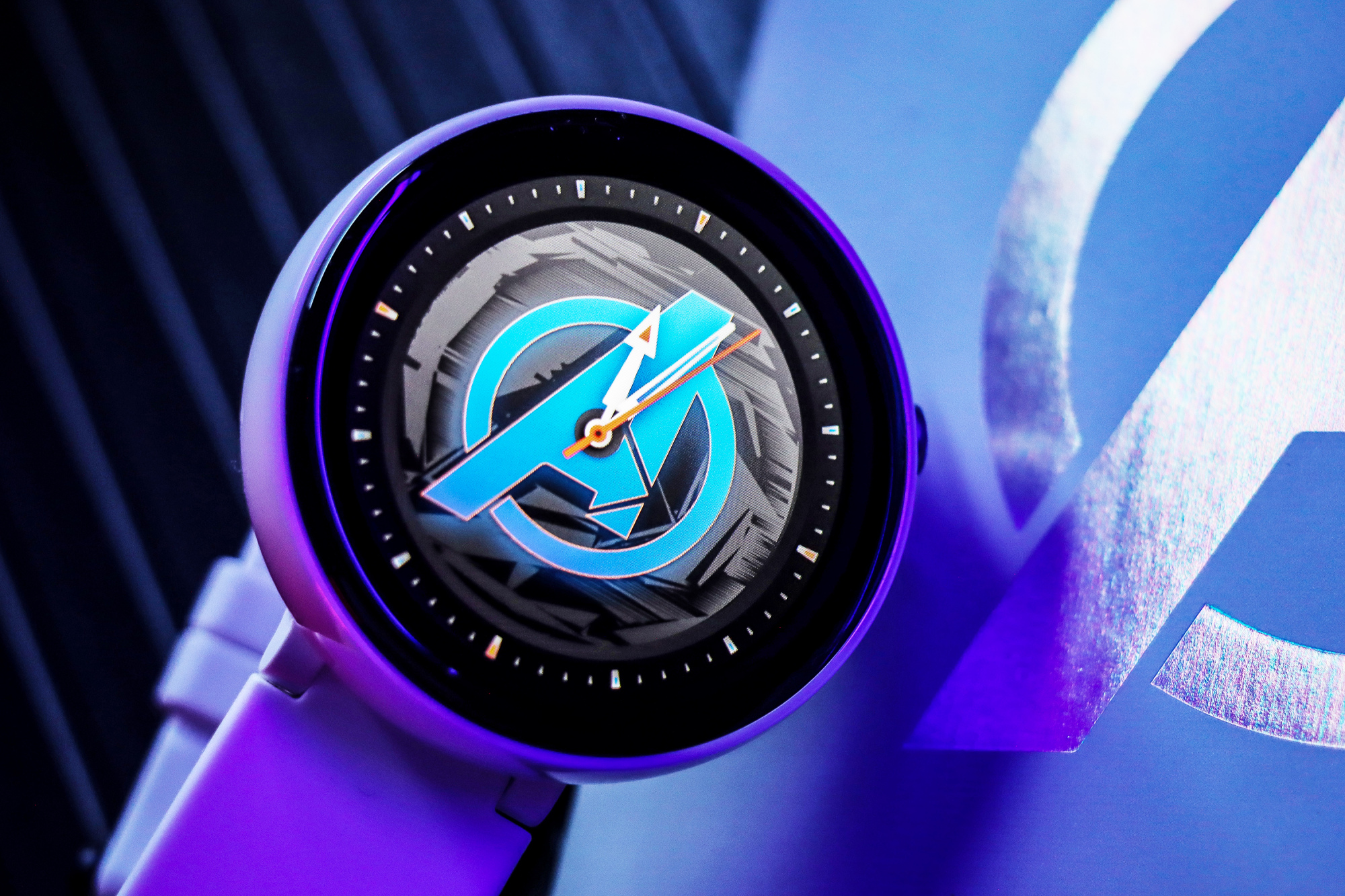 漫威迷首选 华米amazfit智能手表2复仇者联盟限量款图赏