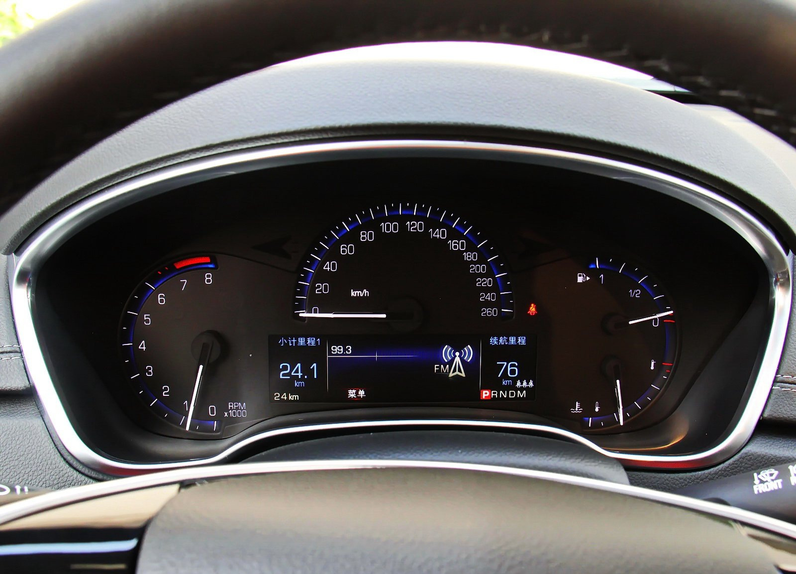 对凯迪拉克srx外观和内饰的品鉴