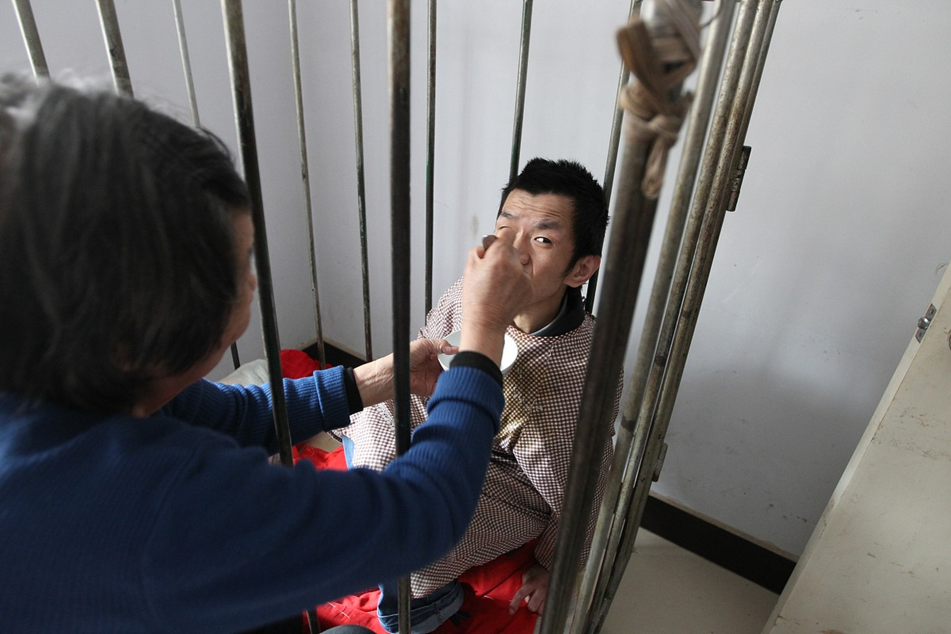 多地监狱开通罪犯视频会见,监狱不收费,[三哈],果然,会做生意的人就是